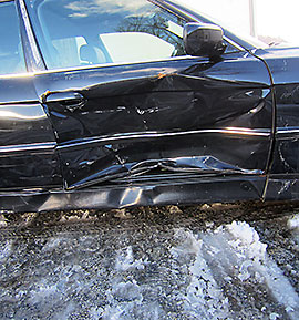 Schwerer Seitenschaden bei einem BMW 730i